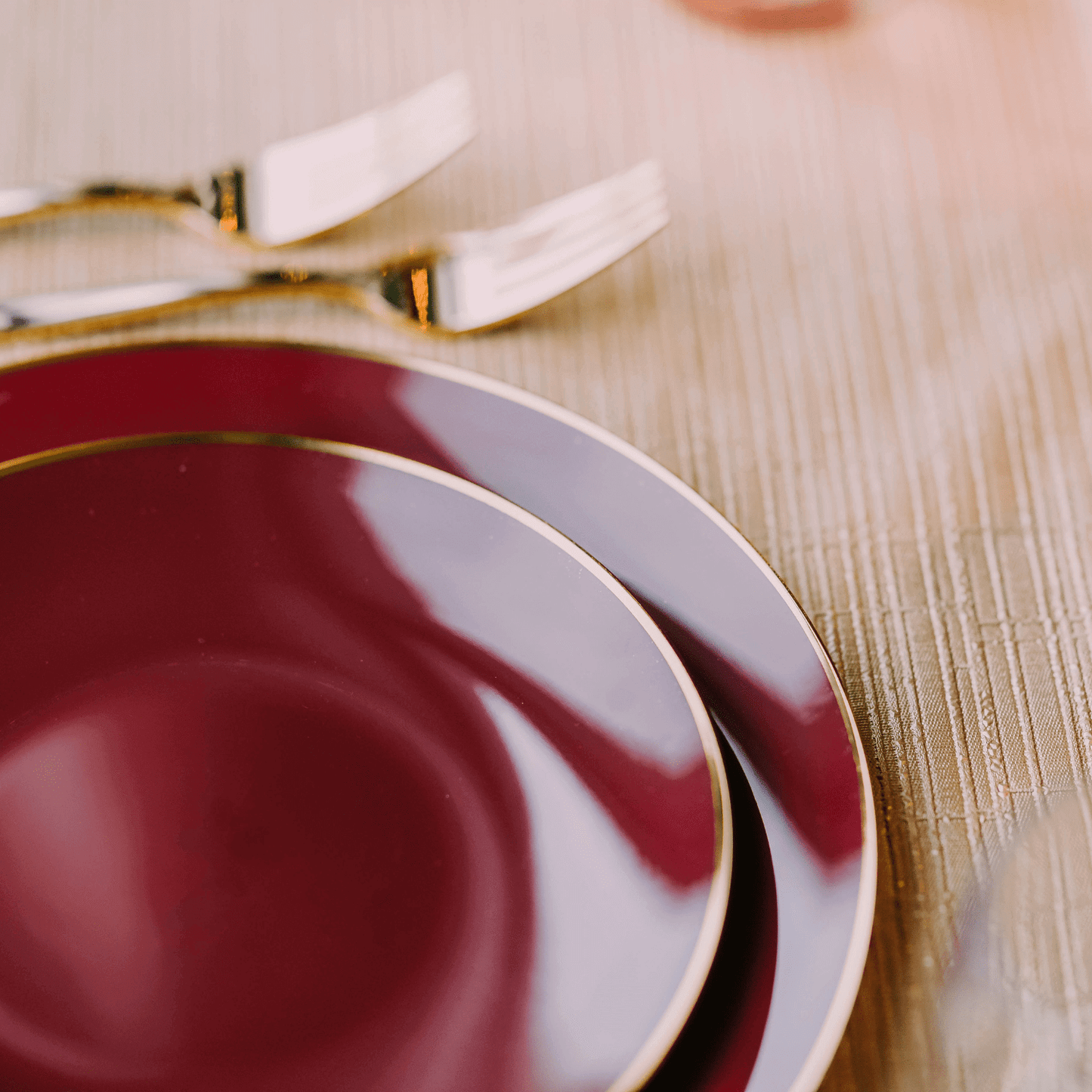 8" Classic Burgundy Design Plates (10)