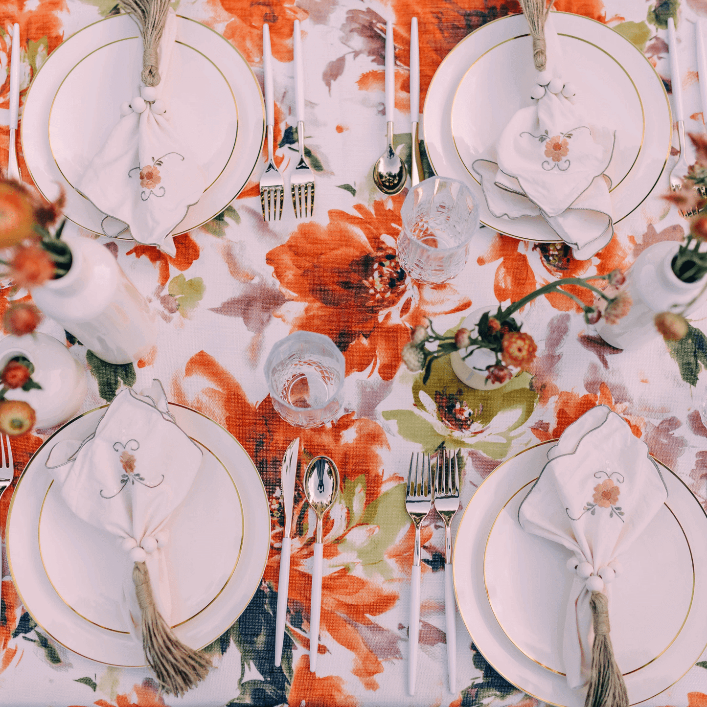 8" Classic Ivory Design Plates (10)