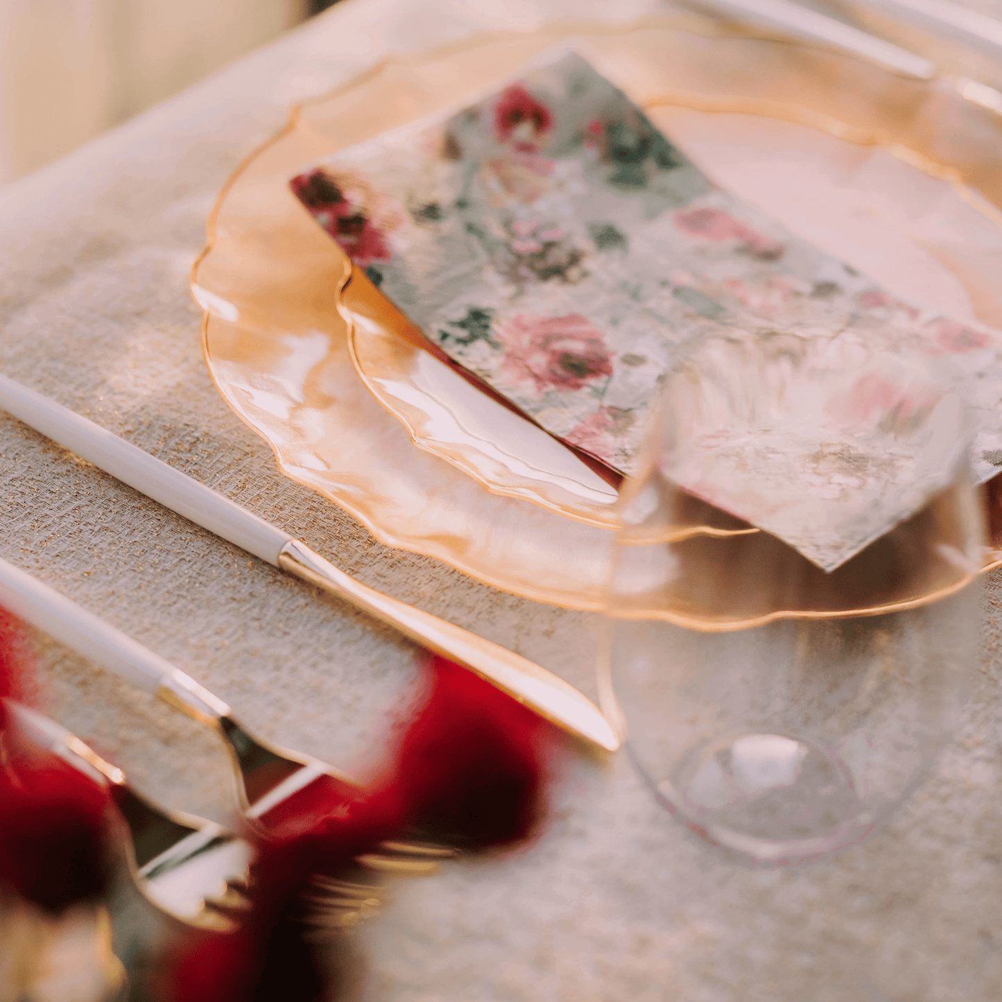 9" Rosè/Gold Petal Plates 20 Ct.