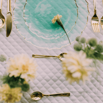 7.5" Mint/Gold Petal Plates 20 Ct.
