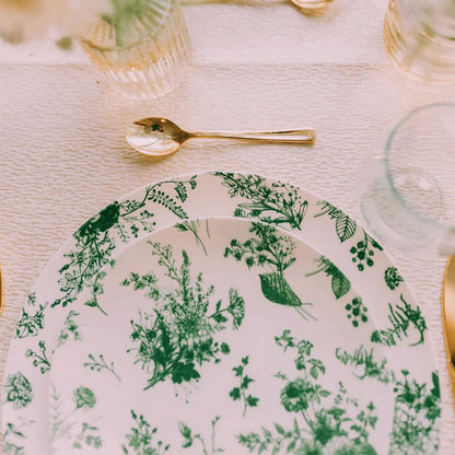 10" Verdure Design Plastic Plates (10)